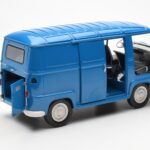 Renault Estafette Saviem Blauw Norev 1:18 - image 2 of 11