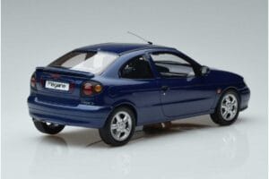 Renault Megane I Coupe 2.0 16V Otto 1:18 OT953 Hars — afbeelding 2 van 6
