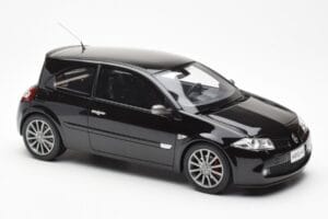Renault Megane 2 RS Phase 2 Zwart Otto 1:18 OT1054 Hars — afbeelding 4 van 6