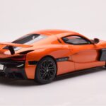 Rimac Nevera Oranje GT Spirit 1:18 - image 2 of 6