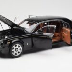 Rolls-Royce Phantom VII EWB Diamond Zwart Kyosho 1:18 08841DBK2 - image 2 of 8