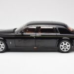Rolls-Royce Phantom VII EWB Diamond Zwart Kyosho 1:18 08841DBK2 - image 4 of 8