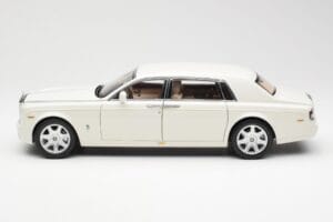 Rolls-Royce Phantom VII EWB English Wit Kyosho 1:18 08841EW2 Metaal — afbeelding 4 van 8