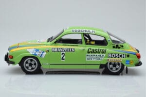 Saab 96 V4 #2 S. Blomqvist / H. Sylvan Rally Sweden 1976 IXO 1:18 18RMC085B Metaal — afbeelding 3 van 6