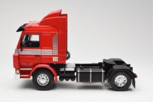Scania 143M 470 Topline Rood MCG 1:18 MCG18142 Metaal — afbeelding 4 van 8