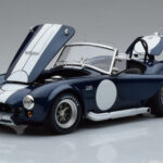 Shelby Cobra 427 S/C Donkerblauw Kyosho 1:18 - image 2 of 9
