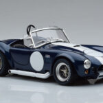 Shelby Cobra 427 S/C Donkerblauw Kyosho 1:18 - image 5 of 9
