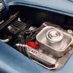 Shelby Cobra 427 S/C Lichtblauw Kyosho 1:18 - image 8 of 9