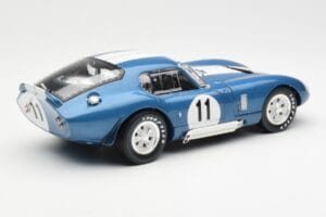 Shelby Daytona Cobra Coupe #11 S. Thompson 24 Hours of Le Mans 1965 CMR 1:18 CMR114 Metaal — afbeelding 3 van 8