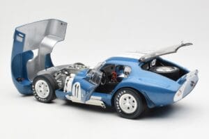 Shelby Daytona Cobra Coupe #11 S. Thompson 24 Hours of Le Mans 1965 CMR 1:18 CMR114 Metaal — afbeelding 5 van 8