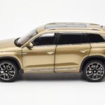 Skoda Kodiaq Goud FAW 1:18 ZSX000001GOL - image 4 of 8
