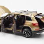 Skoda Kodiaq Goud FAW 1:18 ZSX000001GOL - image 5 of 8