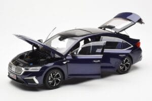 Skoda Octavia Pro Blauw FAW 1:18 ZMR000006BLA Metaal — afbeelding 2 van 8