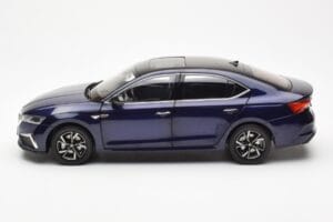 Skoda Octavia Pro Blauw FAW 1:18 ZMR000006BLA Metaal — afbeelding 4 van 8