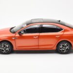 Skoda Octavia Pro Oranje FAW 1:18 ZMR000006ORA - image 4 of 8