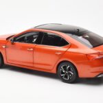 Skoda Octavia Pro Oranje FAW 1:18 ZMR000006ORA - image 7 of 8