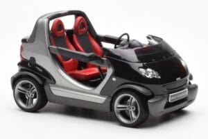Smart Fortwo Crossblade Cabriolet Zilver Zwart Kyosho 1:18 13440 Metaal — afbeelding 4 van 6