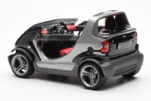 Smart Fortwo Crossblade Cabriolet Zilver Zwart Kyosho 1:18 13440 Metaal — afbeelding 5 van 6