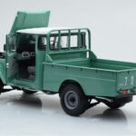 Toyota Land Cruiser 40 4x4 Pickup Groen Kyosho 1:18 - image 3 of 8