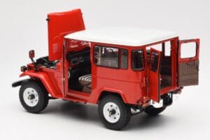 Toyota Land Cruiser FJ40 Van Rood Kyosho 1:18 08971R Metaal — afbeelding 5 van 8