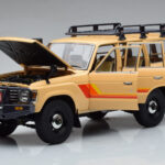 Toyota Land Cruiser 60 Beige Met Optionele Onderdelen Kyosho 1:18 - image 2 of 12