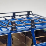 Toyota Land Cruiser 60 Blauw Met Optionele Onderdelen Kyosho 1:18 - image 7 of 11