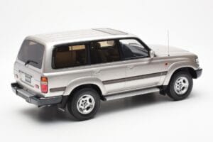 Toyota Land Cruiser HDJ80 Beige Metallic Otto 1:18 OT438 Hars — afbeelding 2 van 6