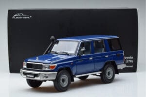 Toyota Land Cruiser J76 Blauw Almost Real 1:18 870101 Metaal — afbeelding 7 van 7