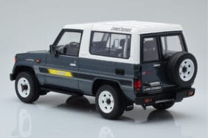 Toyota Land Cruiser LJ73 Grijs Otto 1:18 OT437 Hars — afbeelding 5 van 6