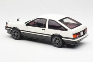 Toyota Sprinter Trueno AE86 Wit Otto 1:18 OT444B Hars — afbeelding 5 van 6