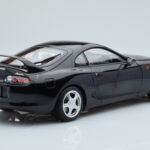 Toyota Supra A80 Zwart LCD 1:18 - image 2 of 7