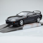 Toyota Supra A80 Zwart LCD 1:18 - image 5 of 7