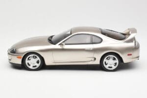 Toyota Supra A80 Zilver Otto 1:18 OTM715 Hars — afbeelding 3 van 6