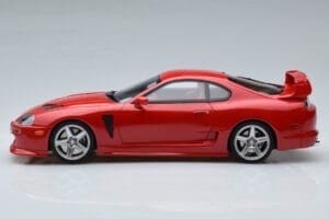 Toyota Supra A80 TRD 3000 GT Rood Otto 1:18 OT879 Hars — afbeelding 3 van 6