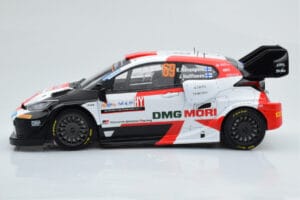 Toyota GR Yaris Rally1 #69 K. Rovanpera / J. Halttunen Rally Croatia 2022 IXO 1:18 18RMC151A Metaal — afbeelding 3 van 6