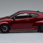 Toyota GR Yaris Rood Otto 1:18 - image 3 of 6