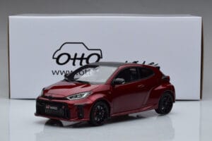 Toyota GR Yaris Rood Otto 1:18 OT1003 Hars — afbeelding 6 van 6
