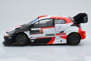 Toyota GR Yaris Rally1 #1 S. Ogier / B. Veillas Rally Monte Carlo 2022 IXO 1:18 18RMC151B Metaal — afbeelding 3 van 6
