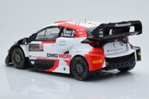 Toyota GR Yaris Rally1 #1 S. Ogier / B. Veillas Rally Monte Carlo 2022 IXO 1:18 18RMC151B Metaal — afbeelding 5 van 6