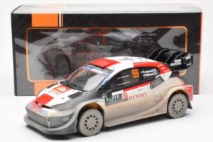 Toyota GR Yaris Rally1 #69 K. Rovanpera / J. Halttunen Safari Rally Kenya 2023 Dirty Version IXO 1:18 18RMC173B Metaal — afbeelding 6 van 6