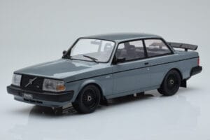 Volvo 240 Turbo Grijs IXO 1:18 18CMC089
