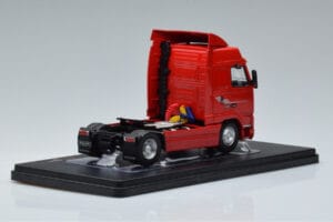 Volvo FH12 Rood IXO 1:43 TR123 Metaal — afbeelding 2 van 6