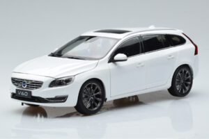 Volvo V60 D3 Crystal Wit FAW 1:18