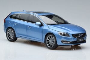 Volvo V60 D3 Power Blauw FAW 1:18 9430839 Metaal — afbeelding 5 van 7