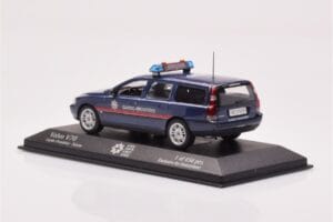 Volvo V70 Garde Frontiere Suisse Minichamps 1:43 430171899 Metaal — afbeelding 3 van 4