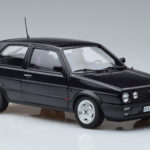 Volkswagen Golf GTI Mk2 Fire and Ice Paars Norev 1:18 - image 5 of 7