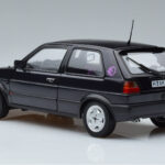 Volkswagen Golf GTI Mk2 Fire and Ice Paars Norev 1:18 - image 6 of 7