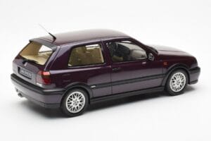 Volkswagen Golf Mk3 VR6 Syncro Donker Violet Parelmoer Otto 1:18 OT1052 Hars — afbeelding 2 van 6