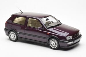 Volkswagen Golf Mk3 VR6 Syncro Donker Violet Parelmoer Otto 1:18 OT1052 Hars — afbeelding 4 van 6