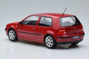 Volkswagen Golf Mk4 Rood Norev 1:18 188573 Metaal — afbeelding 6 van 7